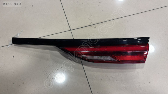 BMW 2 SERİSİ F44 SAĞ İÇ STOP 7465470-12