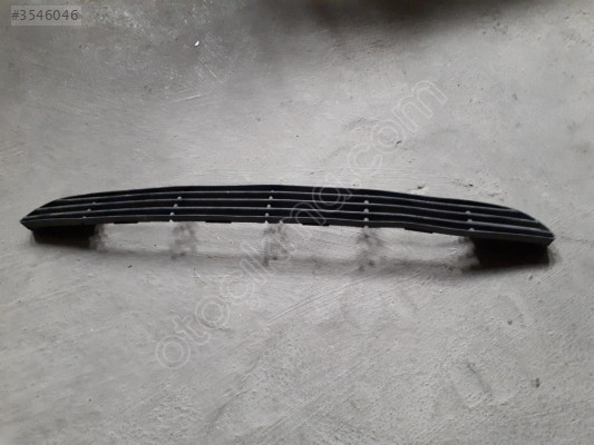 Ford Mondeo 98-01 Ön Tampon Orta Izgarası Orijinal Çıkma