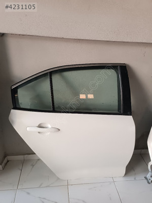 COROLLA sağ arka kapı