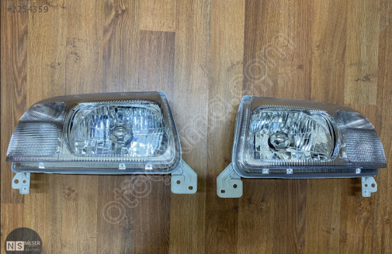 Suzuki Grand Vitara Sağ-Sol Far Lambası Manuel 1998-2002