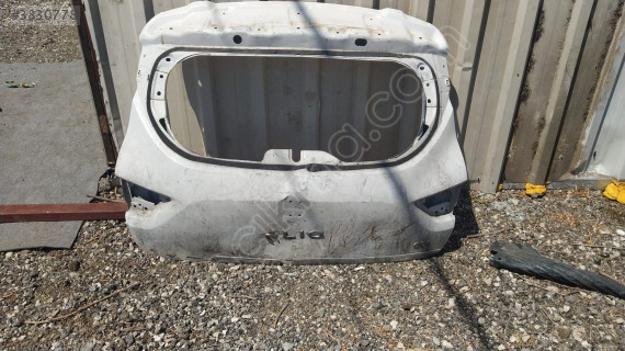 Renault clio arka bagaj kapagı
