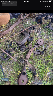 BMW e36 arka Travers