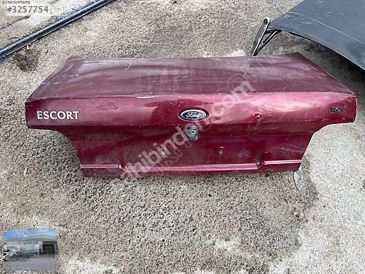 OTO CEMDEN FORD ESCORT SEDAN BAGAJ KAPAĞI