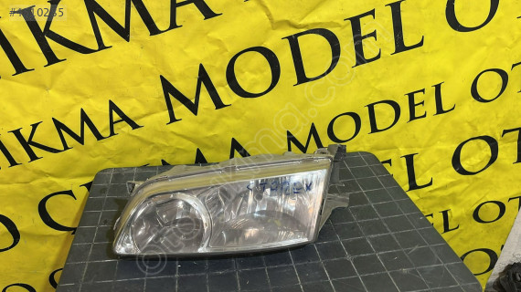 HYUNDAİ STAREX SOL FAR