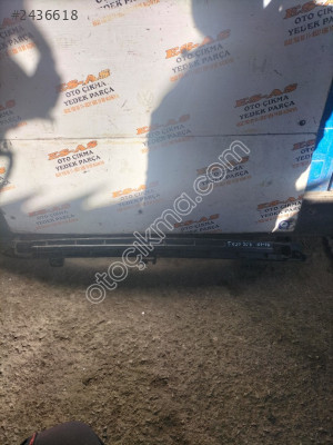 Peugeot 206 çıkma ön tampon kütüğü 2001-2006