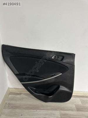HYUNDAİ ACCENT BLUE SOL ARKA KAPI DÖŞEMESİ 833701R310