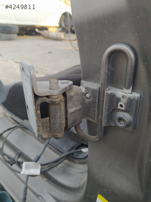 ÇIKMA SEAT CORDOBA SAĞ ARKA KAPI MENTEŞESİ ALT