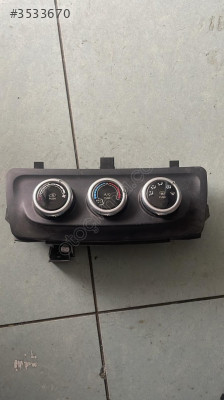 FİAT EGEA KLİMA KONTROL PANELİ SÖKME - 07357351990
