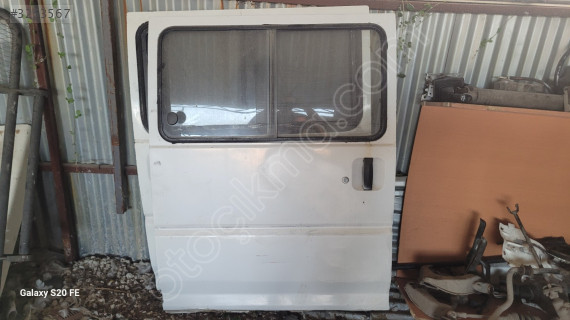 Mitsubishi l300 1998 sağ sürgülü kapı