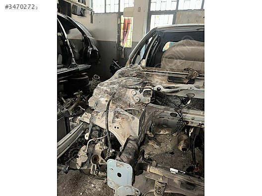 RENAULT MEGANE 2 SAĞ ÖN ŞASİ KESME KONUK OTO 05366077016