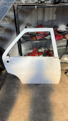 Renault Tipo sağ arka kapı