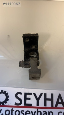 5P0833401D Seat Leon 2011 sol arka kapı üst menteşesi