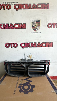 BMW 7 SERİSİ F02 PANJUR İÇ MASKE