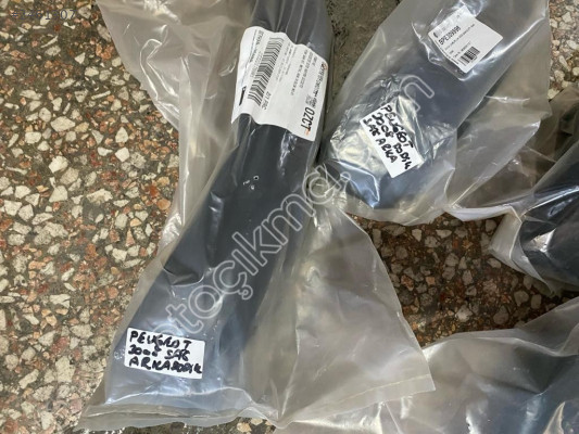 PEUGEOT 3008 ÇAMURLUK AY ÇITASI SIFIR İTHAL ÜRÜN