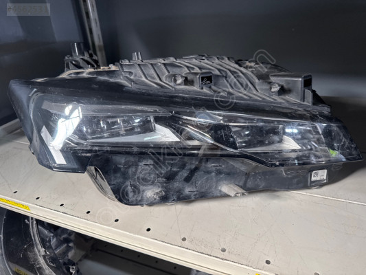 Peugeot 408 sağ ön far çift mercek ledli