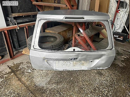 FORD FİESTA 2004 BAGAJ KAPAĞI ÇIKMA ORJİNAL