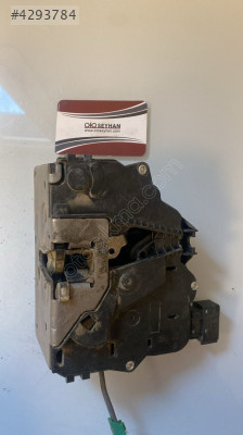 13258274 opel corsa d ön sag kapı kilidi