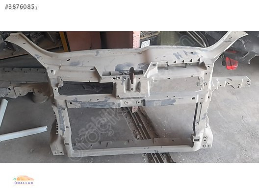 VW Golf 5 Ön Panel - Ünallar Oto Çıkma Yedek Parça