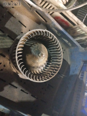 FORD MONDEO 95/98 KALORİFER MOTORU ÇIKMA