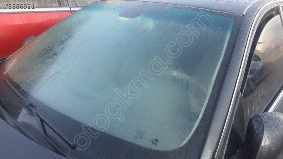 renault laguna 3 2008 çıkma ön cam (yan sanayi) (son fiyat)
