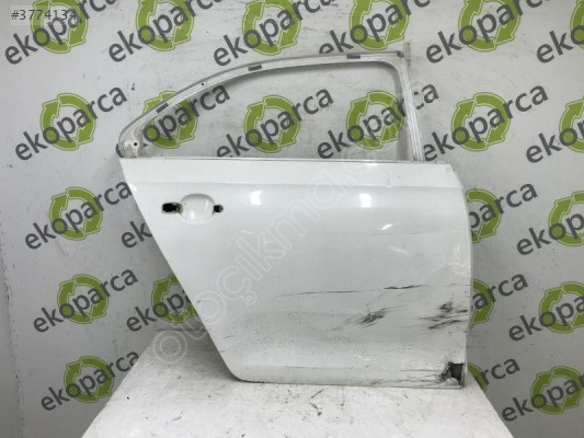 SKODA RAPİD 2013 2019 SAĞ ARKA KAPI ÇIKMA 5JA833052
