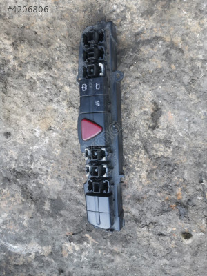 6395454507 MERCEDES VİTO DÖRTLÜ MERKEZİ KİLİT ASR DÜĞMESİ