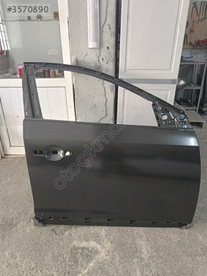 Renault Fluence Sağ Ön Kapı