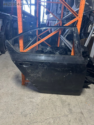 SKODA OCTAVİA SAĞ ARKA KAPI 2013-18