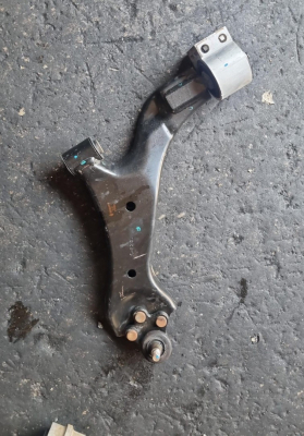 CHEVROLET CAPTİVA ALT TABLA SAĞ