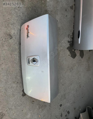 Renault symbol arka bagaj kapağı orijinal