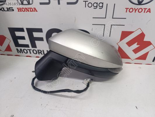 TOYOTA COROLLA SOL AYNA ÇIKMA ORİJİNAL PARÇA