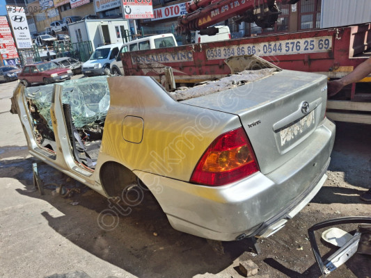 TOYOTA COROLLA ARKA ÇAMURLUK BAĞAJ ARKA KOMPLE 2006