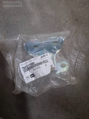 Hyundai kia kapı menteşe sol ön 793151Y000