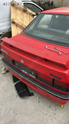 Renault manager arka bagaj kapağı 1992 model