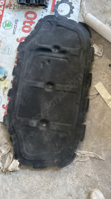 5H0863831A vw golf 8 1.0 tsi motor kaput keçesi