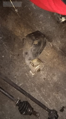 Ford escort motor kulak bağlantı takoz