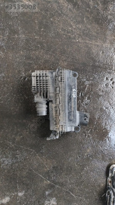 RENAULT CLİO 2 HAVA FİLTRE KUTUSU