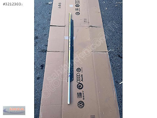 AUDI Q7 SOL ÖN KAPI CAM FİTİLİ SIYIRICI NİKELAJLI