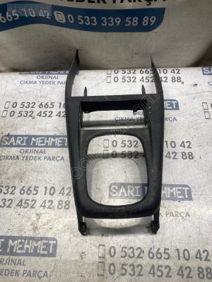 ÇIKMA VW PASSAT B5 ORTA KONSOL