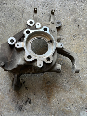 Volvo xc60 sağ arka taşıyıcı orjinal çıkma parça