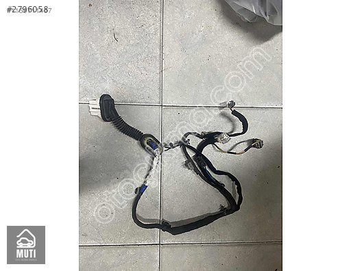 Kia sorento sol arka kapı elektrik tesisatı 91820-3E-011