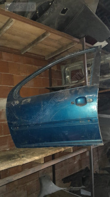 Peugeot 207 sol ön kapı