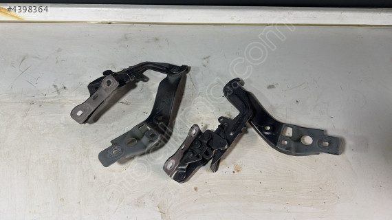 MERCEDES AW177CLA 118GLBW247 SAĞSOLKAPUTMENTEŞESİ 1778801100-1200