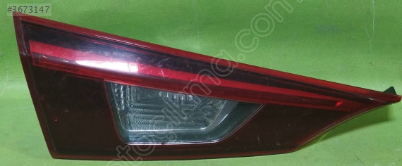 Mazda üç sol arka iç stop