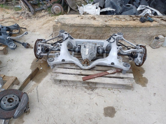 PORSCHE PANAMERA ARKA DİNGİL SETİ 97033161102/97033104700