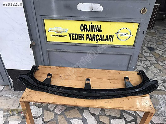 Opel astra j ön tampon alt destek ORJİNAL OTO OPEL