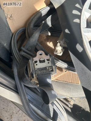 Fiat linea sol ön emniyet kemeri