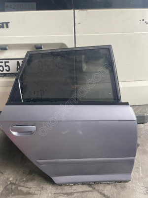 AUDİ A3 SPORTBACK SAĞ ARKA KAPI BOŞ ORJİNAL ÇIKMA