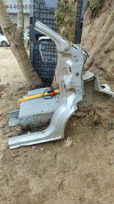 Renault Trafic 2004-2015 Sağ ön direk basamak  sacı