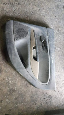 Fiat Linea Sağ Arka Kapı Döşemesi çıkma
